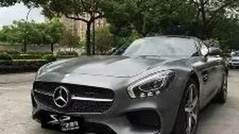 国足赴宴独宿酒店启程