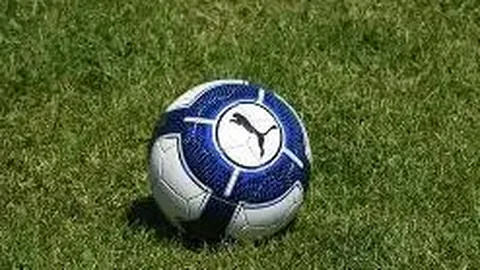 德乙联赛惊心动魄：13胜8负强势对决，伤病潮中谁主沉浮？